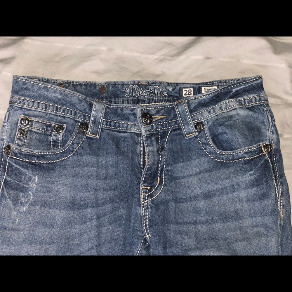 * SALE * Boot Cut Miss Me Jeans! :)